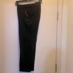 Lane Bryant Black Stretch Pull on straight leg ankle pants. Sz 14/16 reg length